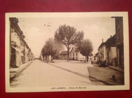 38 Isere LES ABRETS Place Du Marché Automobile (RARE) - Les Abrets