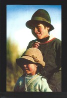 EQUATEUR -  Brother And Sister -Laguna Quilotoa - Equateur