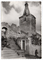 AIRVAULT--Le Vieux Château-Le Donjon ( Ruines )-fontaine En Bas De Carte -cpsm  Noir Et Blanc  15 X 10  N° 9 éd  Artaud - Airvault