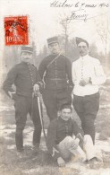 CPA 1155  - MILITARIA - Carte Photo Militaire - Soldats D'infanterie & Dragon Au Camp De Chalons - Personen