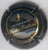 CAPSULE-CHAMPAGNE FEUILLATTE NICOLAS N°45 E Sous T Ctr. Noir Centre Noir - Feuillate