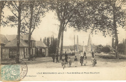 37-Indre.et L. _L'Ile Bouchard- Pont De St Gilles Et Place Bouchard Tenfants ) - L'Île-Bouchard