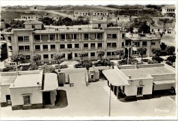 Carte Postale Algérie - Kabylie. Tizi Ouzou. Gendarmerie Nationale Et Perspective Sur Les Hauteurs - Tizi Ouzou