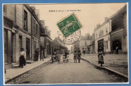 37 - CLERE --  La Grande Rue - Cléré-les-Pins