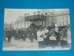 Belgique ) Bruxelles - N° 2 -  Funéraille De Léopold II - Le 22 Décembre 1909 - Formation Du Cortège  EDIT : - Personaggi Famosi