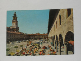 PAVIA - Vigevano - Piazza Ducale - La Torre - Auto E Furgone - Vigevano