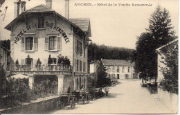 88 ARCHES - Hôtel De La Truite Renommée - Chariots - Arches