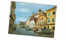 Autriche - Melk Hauptplatz - Voiture Coccinelle ( ! Mehrere Falte) - Melk