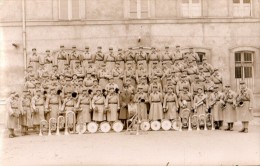 CPA 1218   - MILITARIA - Carte Photo Militaire - Soldats - Musiciens N° 2 Sur Les Képis  - Fanfare - Personen