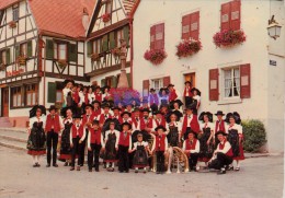 CPM  De DAMBACH LA VILLE     (67) - Le Groupe Folklorique Des JOYEUX VIGNERONS N° 1878/67 - Dambach-la-ville