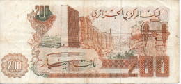 200 DINAR - ALGERIE - 1983 - - Argelia