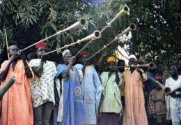 Republique Populaire Du Benin Province De Borgou NIKKI Trompettes Sacrees Barida - Benín