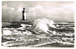 RB 1015 - Real Photo Postcard - Sur La Cote Lumiere - Ile D'Oleron Lighthouse - France - Lighthouses
