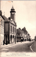 28 CHATEAUNEUF EN THYMERAIS - Facade De L'hotel De Ville - Châteauneuf