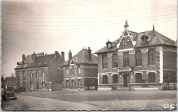 59 ARLEUX - La Place De La Mairie - Arleux