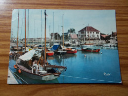 COURSEULLES-SUR-MER  Le Port  1974 - Courseulles-sur-Mer