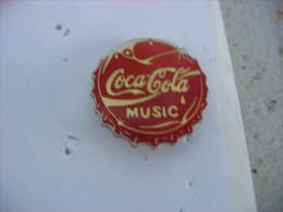 Pin's Capsule Coca Cola Music - Coca-Cola