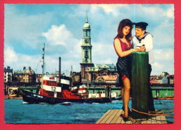 161973 / Hamburg - St Pauli - AM HAFEN - COUPLE MATROS PIPE BEAUTIFUL WOMAN , SHIP - Germany Allemagne Deutschland - Mitte