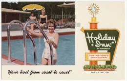 HOLIDAY INN OLD ADVERTISING POSTCARD ~ WOMAN IN POOL ~ ELYRIA-LORAIN OH ~c1960s [5652] - Autres & Non Classés