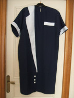 ROBE Bleu Marine Et Blanc - Taille 2 - Other & Unclassified