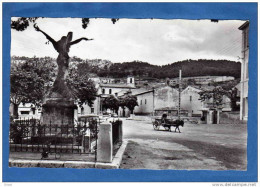 Auriol- La Place Du Marché-  Une Charette  Pasant Devant  Monument   Aux Morts -beau Plan--années 40-50 - Auriol