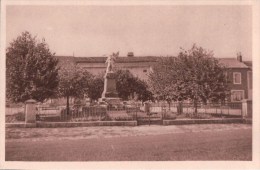 CHATENOIS La Place Et Le Monument Aux Morts - Chatenois