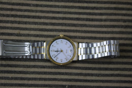 SELECT Montre à Reparer(état)Matériel Précision HORLOGERIE Pour Réparer Montres & Autres Etc Faire Défiler Scanns - Orologi Moderni