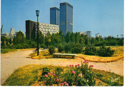 BAGNOLET. Le Central Téléphonique Et Les Tours Mercuriales - Bagnolet