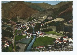 CPSM COLORISEE EN AVION AU DESSUS DE... ST SAINT ETIENNE DE BAIGORRY, VUE GENERALE AERIENNE, PYRENEES ATLANTIQUES 64 - Saint Etienne De Baigorry