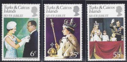 TURKS & CAICOS SILVER JUBILEE QE II MNH 1977 - Turks And Caicos