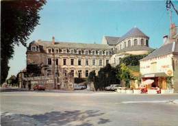 BEAUGENCY L'ABBAYE ET LE BUREAU DE TABAC - Beaugency