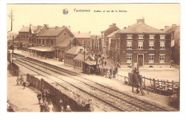 Farciennes  Station Et Rue De La Station - Farciennes