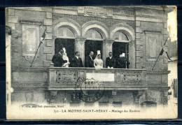 CPA . LA MOTHE SAINT HERAY . Mariege Des Rosiéres Carte Trés Animée . Voir Recto Verso   (T201) - La Mothe Saint Heray