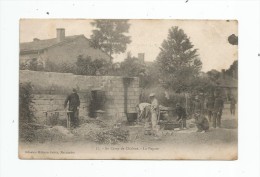 Cp , Militaria , AU CAMP DE CHÂLONS , La Popote , Voyagée 1905 - Personen