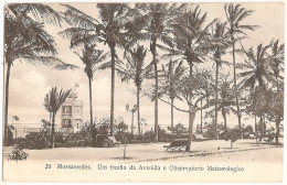 Moçamedes - Um Trecho Da Avenida E Observatório Meteorológico. Angola. - Angola