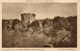 CPA- TONQUEDEC (22) - Le Château , Intérieur De La Cour - Tonquédec