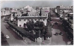 Cpsm MEKNES Les Avenues Mohammed V Et De Paris (tres Belles Voitures Anciennes) - Meknès