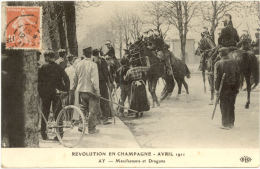 51/ CPA A - AY - Revolution En Champagne, Avril 1911 - Manifestants Et Dragons - Ay En Champagne