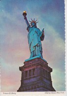 (EUA397) NEW YORK. ATATUE OF LIBERTY - Statue De La Liberté