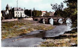 Guillon - Bords Du Serein - L'école-la Mairie-l'église - Guillon