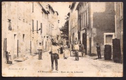 P1434  - ROQUEMAURE (GARD)  - RUE DE LA LIBERTE - Roquemaure