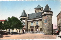 Delcampe - 07 AUBENAS - Le Château - Hôtel De Ville - Aubenas