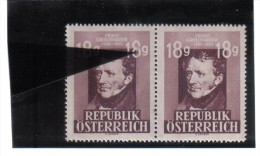 PLF197 PLATTENFEHLER ÖSTERREICH 1947  ANK 810 Senkrechter FARBSTRICH Von 8 Abwärts Im PAAR Mit Normaler MARKE  ** - Variétés & Curiosités