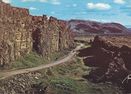 Iceland - Almannagja At Dingvellir - Islande