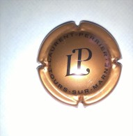 PLAQUE DE MUSELET " LAURENT PERRIER " - Cuivre Et Noir - Laurent-Perrier