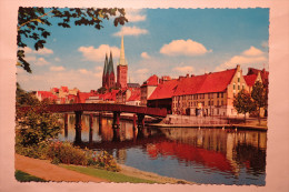 (6/3/14) AK "Lübeck" Blick Vom Malerwinkel Auf St. Marien- Und Petrikirche - Luebeck