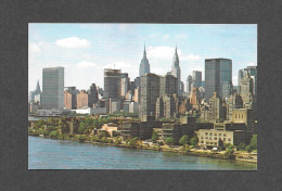 NEW YORK - MANHATTAN SKYLINE NEW YORK CITY - PANORAMIC VIEW - Manhattan
