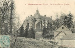 28 - Château De Courtalain - Vue Prise De L'Avenue De La Gare - Eure Et Loir - Voir Scans - Courtalain