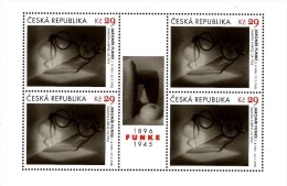 Czech Republic - 2014 - Art On Stamps - Jaromir Funke - Solitude And Spectacles - Mint Miniature Sheet - Nuovi