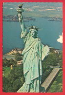 163148 / STATUE OF LIBERTY ON LIBERTY ISLAND , NEW YORK - United States Etats-Unis USA - Estatua De La Libertad